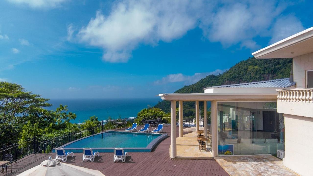 Amanda Villa - Best Value Mountain Top Inn أو كاب المظهر الخارجي الصورة