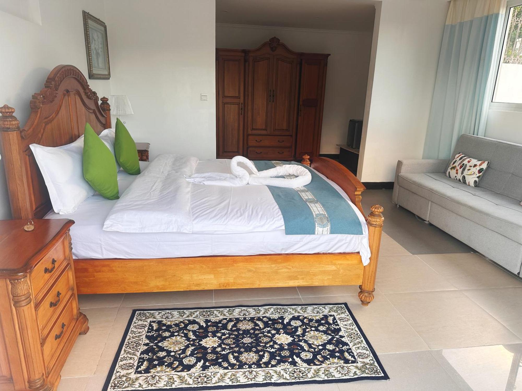 Amanda Villa - Best Value Mountain Top Inn أو كاب المظهر الخارجي الصورة